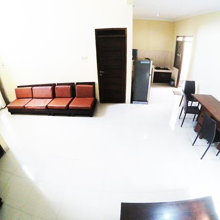 Minggiran Street Homestay Jogja Yogyakarta Exteriér fotografie