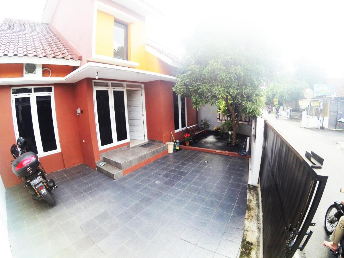 Minggiran Street Homestay Jogja Yogyakarta Exteriér fotografie
